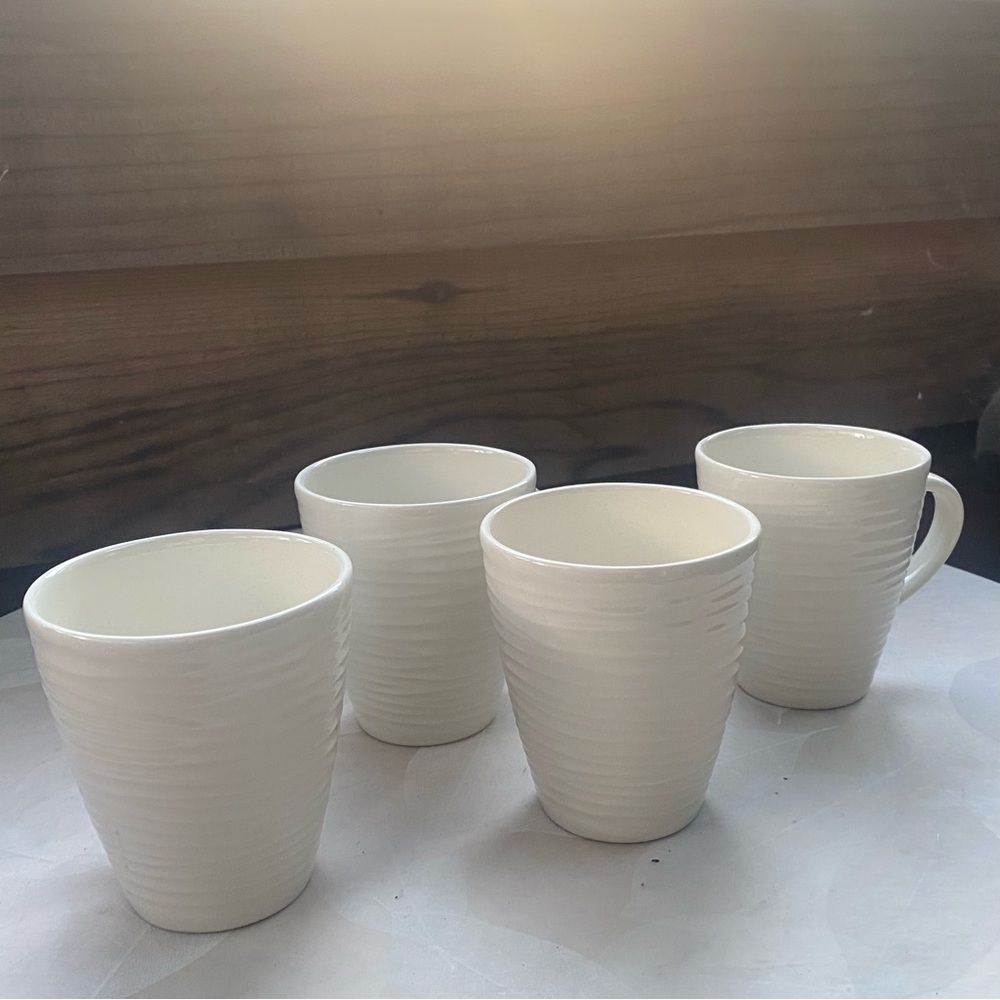 Crate & Barrel Spool Mugs. Set of 4